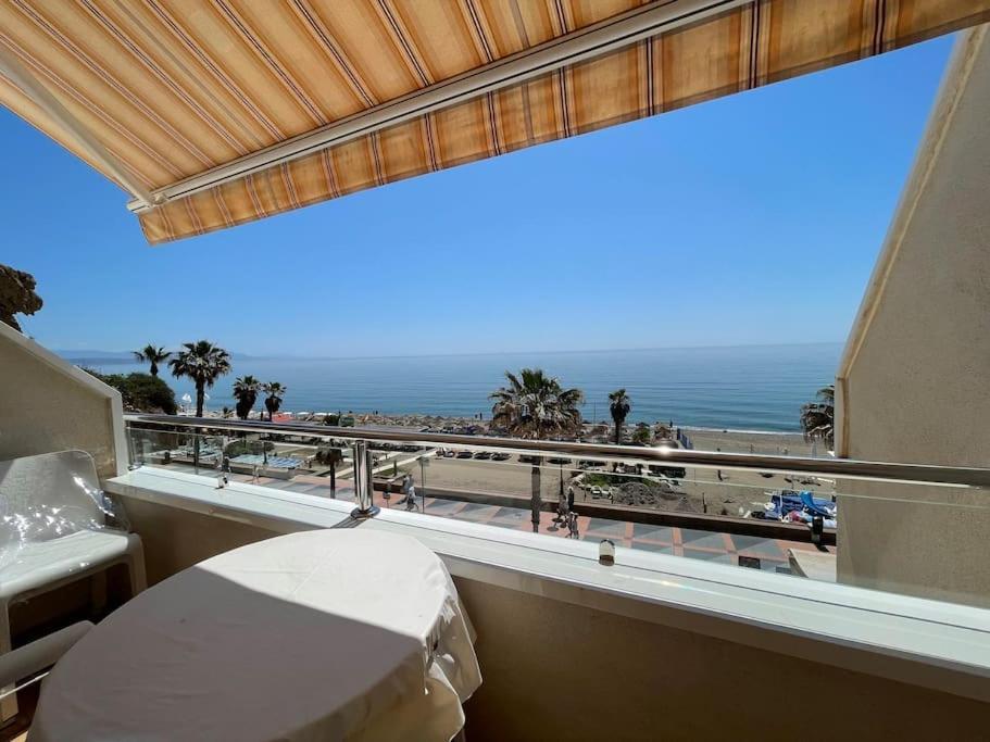 Apartamento Calma Chica Torremolinos Bagian luar foto