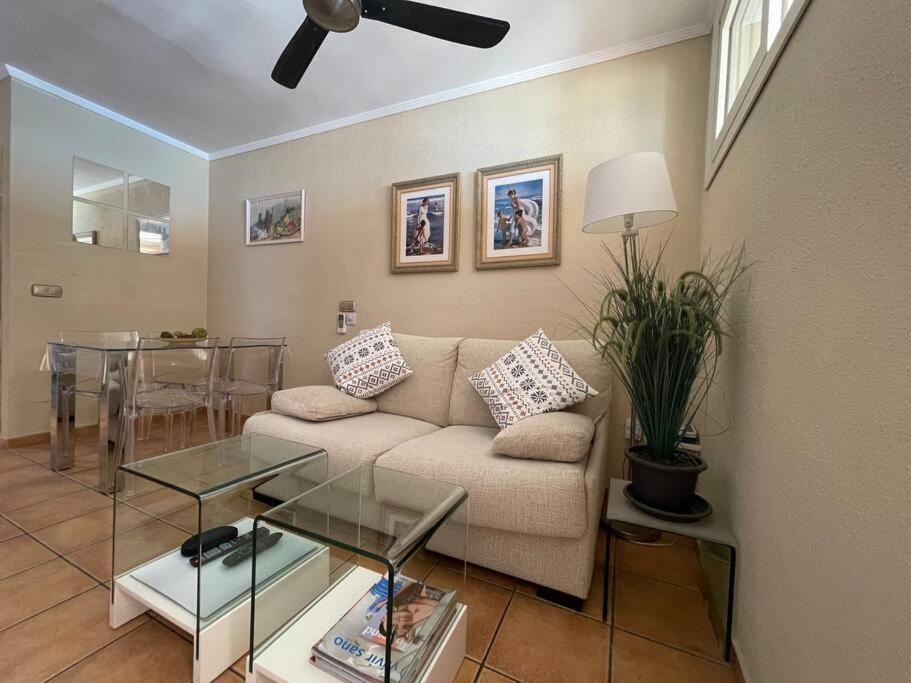 Apartamento Calma Chica Torremolinos Bagian luar foto